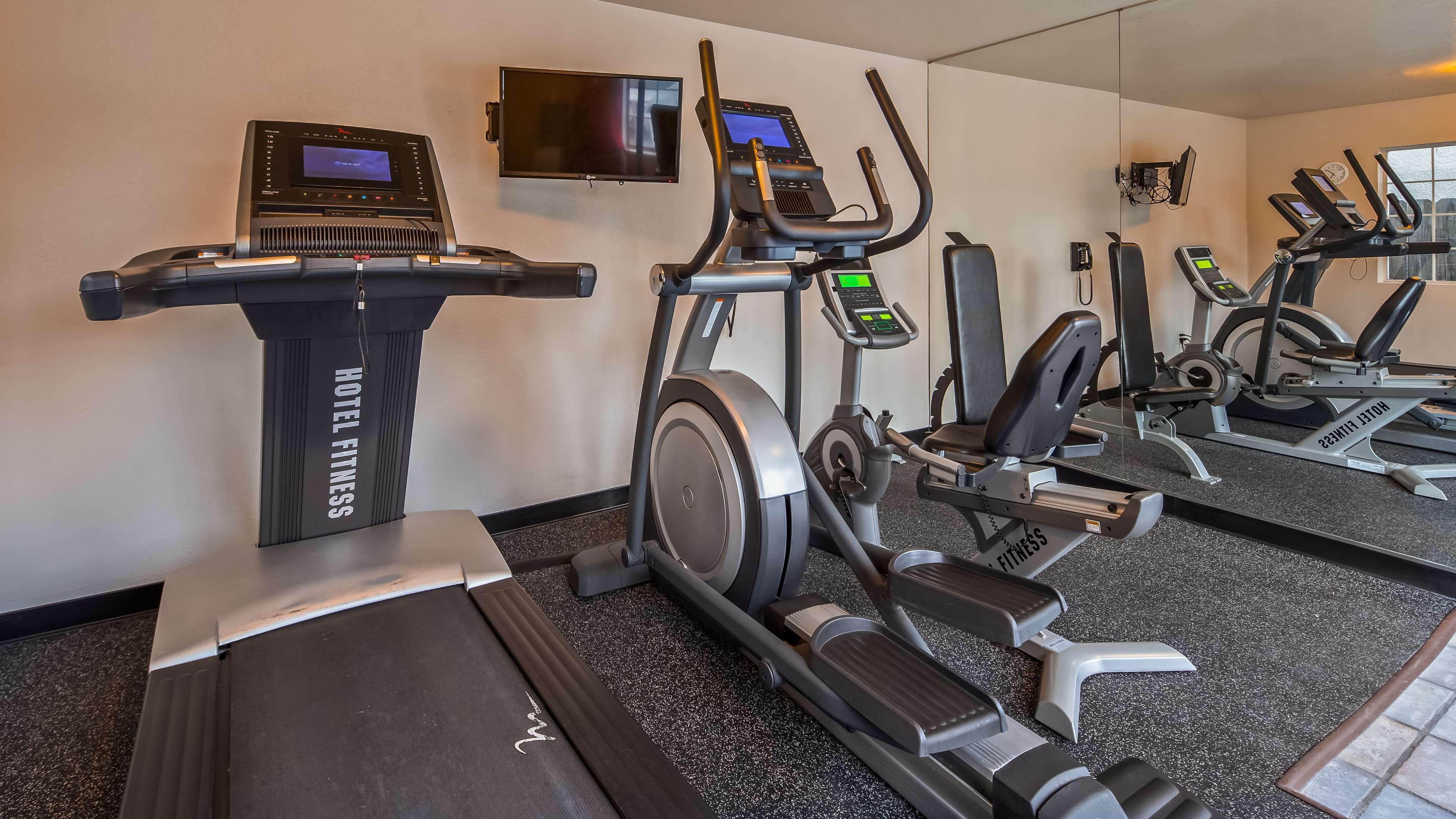 Best Western Luxury Inn Трейси Экстерьер фото